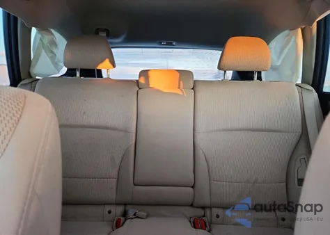 2017 Subaru Outback 2.5I Premium z USA, uszkodzony, nr VIN 4S4BSAFC2H3277667